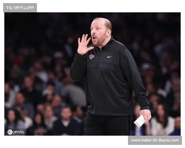 尼克斯任命前国王主帅迈克·布朗接替锡伯杜担任新主帅 尼克斯任命前国王主帅迈克·布朗接替锡伯杜担任新主帅