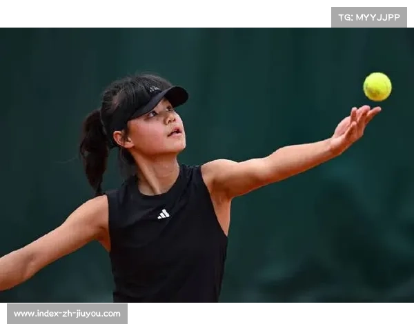 邵羽杉逆转晋级美网青少年组第三轮 首次突破大满贯赛场三轮关